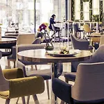 Mercure Unirii ホテル 4*