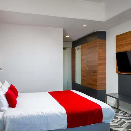 Готель Mercure Unirii 4*