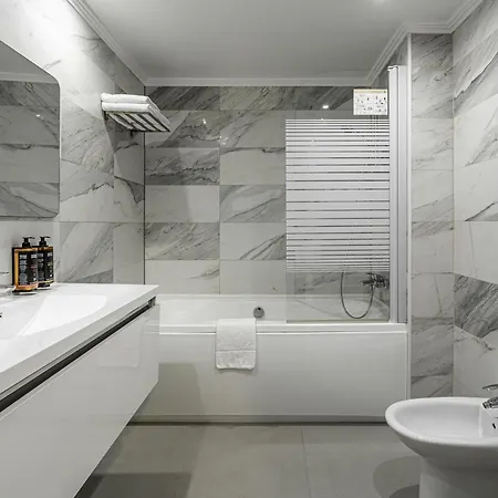Mercure Unirii 4* Бухарест