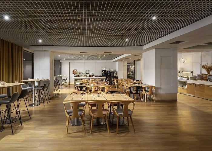 Mercure Unirii Отель