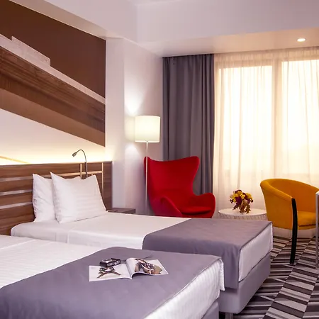 Mercure Unirii מלון