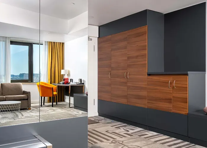 Hotel Mercure Unirii 4*